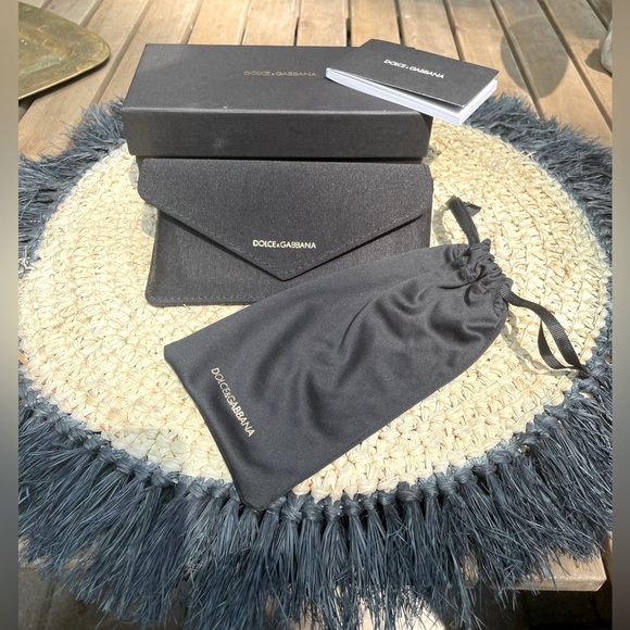 DOLCE & GABBANA Butterfly sunglasses - Picture 5 of 6